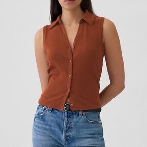 Gap Modern Rib Cropped Polo Shirt - Size M